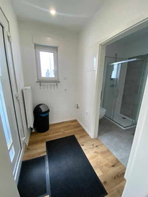Neues Fuer Bis Zu 4 Personen Apartment
